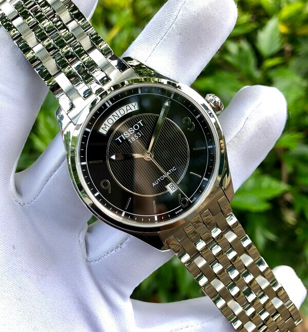 ng h Tissot T0384301105700